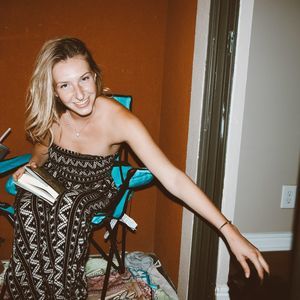 Meet your Posher, Cayley